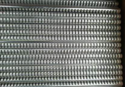 集流管生產(chǎn)企業(yè)講解：冬季開車內(nèi)空調(diào)需要注意哪些問題